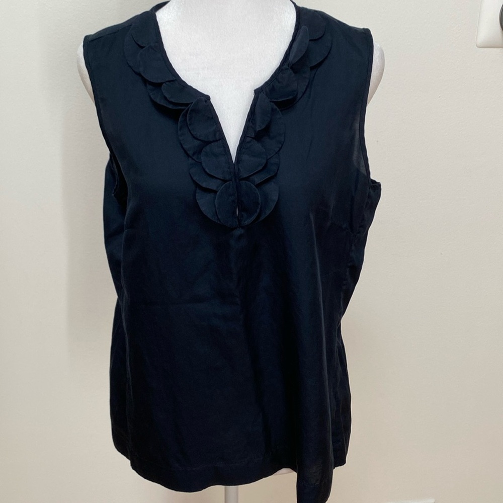 Talbots silk blend navy silk and cotton blue scalloped necklace blouse size 10 - Picture 1 of 6